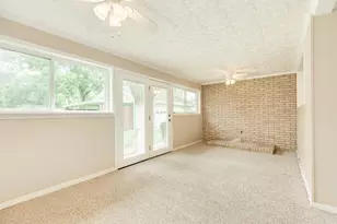 311 Carnation St, Lake Jackson, TX 77566 - Photo 18