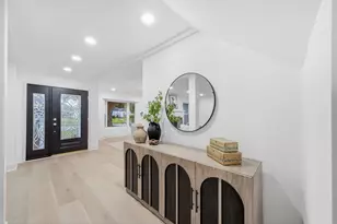 10714 Cranbrook Rd, Houston, TX 77042 - Photo 8
