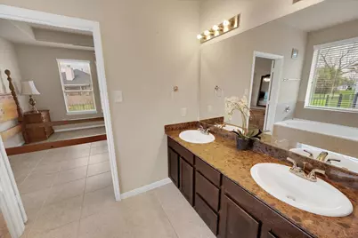 6946 Breezy Point, Willis, TX 77318 - Photo 18