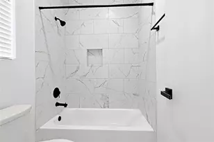 2210 Berry St, Houston, TX 77004 - Photo 30