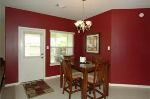 13110 Rippling Creek Ln, Pearland, TX 77584 - Photo 12