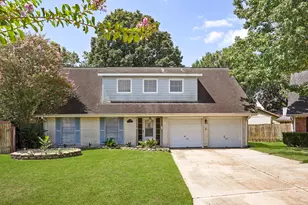 1908 S Fisher Ct, Pasadena, TX 77502 - Photo 1