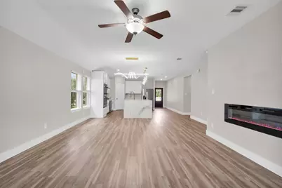 2082 Gadwall Drive, Conroe, TX 77384 - Photo 6