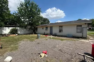 7611 Buena Vista St, Houston, TX 77087 - Photo 10