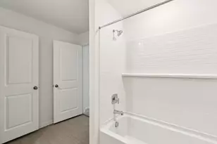 1010 S Oakhurst Dr, Dayton, TX 77535 - Photo 20