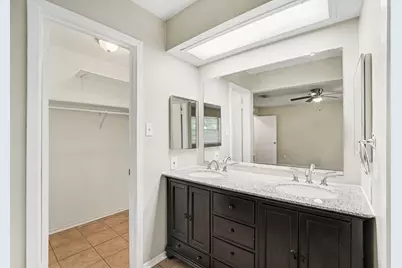 10419 Gulfstream Lane, Sugar Land, TX 77498 - Photo 10