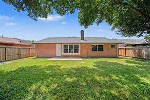 10419 Gulfstream Ln, Sugar Land, TX 77498 - Photo 18