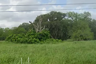 1150 Frontier Trail, Angleton, TX 77515 - Photo 1