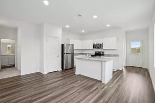 7907 Cassie Pne Dr, Houston, TX 77016 - Photo 6