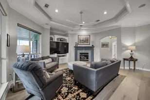 221 Edgewood Dr, Montgomery, TX 77356 - Photo 10