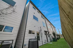 4804 Elysian St, Houston, TX 77009 - Photo 38