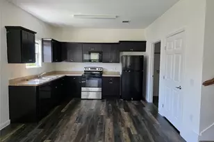 6210 Lacey Oak Dr, Hitchcock, TX 77563 - Photo 4