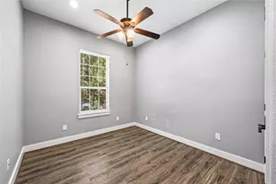 13191 Royal Lake Dr, Conroe, TX 77303 - Photo 30