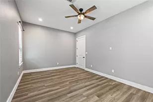 13191 Royal Lake Dr, Conroe, TX 77303 - Photo 20