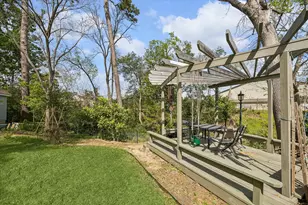 27 E Shady Ln, Houston, TX 77063 - Photo 30