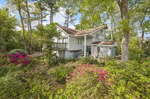 27 E Shady Ln, Houston, TX 77063 - Photo 1