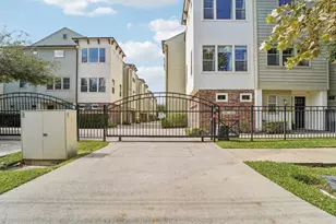 2421 Beall St, Houston, TX 77008 - Photo 32