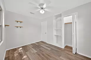 903 Commanche Rd, Conroe, TX 77316 - Photo 14