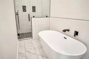 1510 Weiss St, Houston, TX 77009 - Photo 12