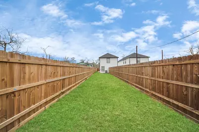 11610 Danford Lane, Houston, TX 77016 - Photo 26