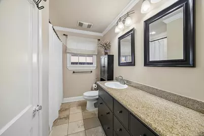 1221 Aurora Street, Houston, TX 77009 - Photo 8