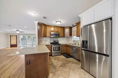 1221 Aurora Street, Houston, TX 77009 - Photo 4