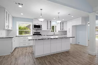 18002 Bambridge Drive NW, Houston, TX 77090 - Photo 16