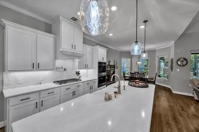 372 Grand View, Huntsville, TX 77340 - Photo 14