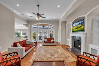 11811 Lakewood Crossing Drive, Tomball, TX 77377 - Photo 6