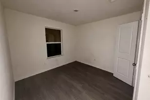 8020 Lavender St, Houston, TX 77016 - Photo 10