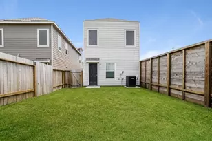 15235 Estrella W, Houston, TX 77073 - Photo 2