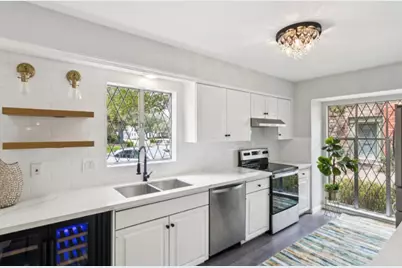 6429 Burgoyne Road #15, Houston, TX 77057 - Photo 1