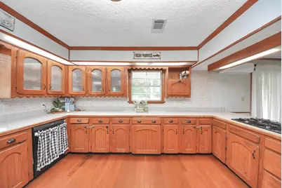 1054 County Road 650, Dayton, TX 77535 - Photo 18