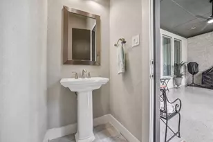 107 Rosewood Forest Ct, Willis, TX 77318 - Photo 34