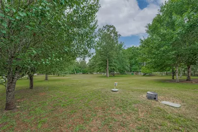 9072 Grand Lake Estates Drive, Montgomery, TX 77316 - Photo 44