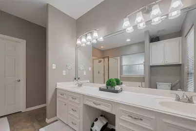 9072 Grand Lake Estates Drive, Montgomery, TX 77316 - Photo 24