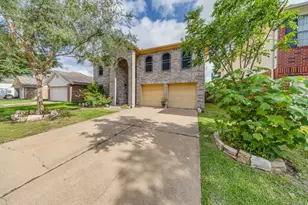 16130 Coleburn Dr, Houston, TX 77095 - Photo 2
