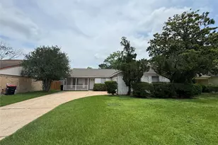 11914 Marburg Dr, Houston, TX 77066 - Photo 2