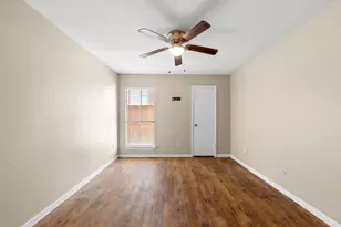 9350 Country Creek Dr, Houston, TX 77036 - Photo 18
