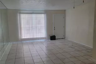 6305 Westward St, Houston, TX 77081 - Photo 4