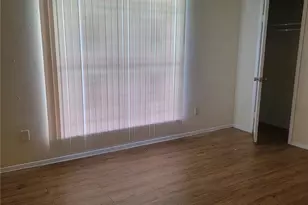 6305 Westward St, Houston, TX 77081 - Photo 10