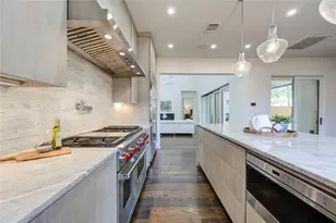 5202 Chesapeake Way, Houston, TX 77056 - Photo 4