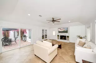 11906 Pebble Rock Dr, Houston, TX 77077 - Photo 2