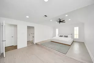 11906 Pebble Rock Dr, Houston, TX 77077 - Photo 12