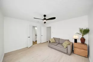 11906 Pebble Rock Dr, Houston, TX 77077 - Photo 34