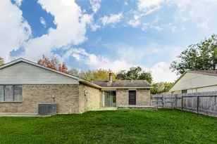 6730 Pickett Dr, Richmond, TX 77469 - Photo 22