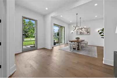 515 W 33rd Street, Houston, TX 77018 - Photo 6