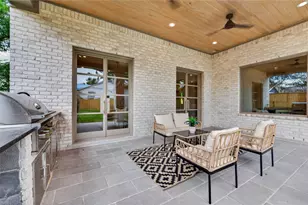 515 W 33rd St, Houston, TX 77018 - Photo 48
