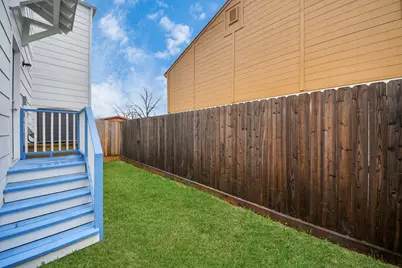 5218 Burress Springs Lane, Houston, TX 77022 - Photo 30
