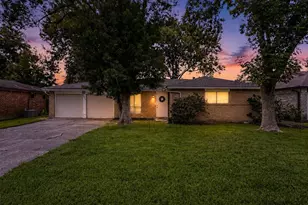 16915 Tibet Rd, Friendswood, TX 77546 - Photo 1